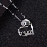 Exquisite and noble love diamond projection necklace